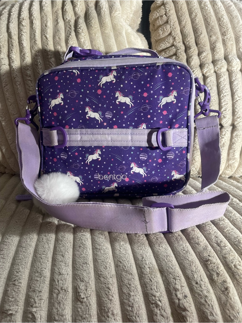 Bentgo Kids Unicorn Lunch Bag - Lavender Purple - Picture 6 of 6